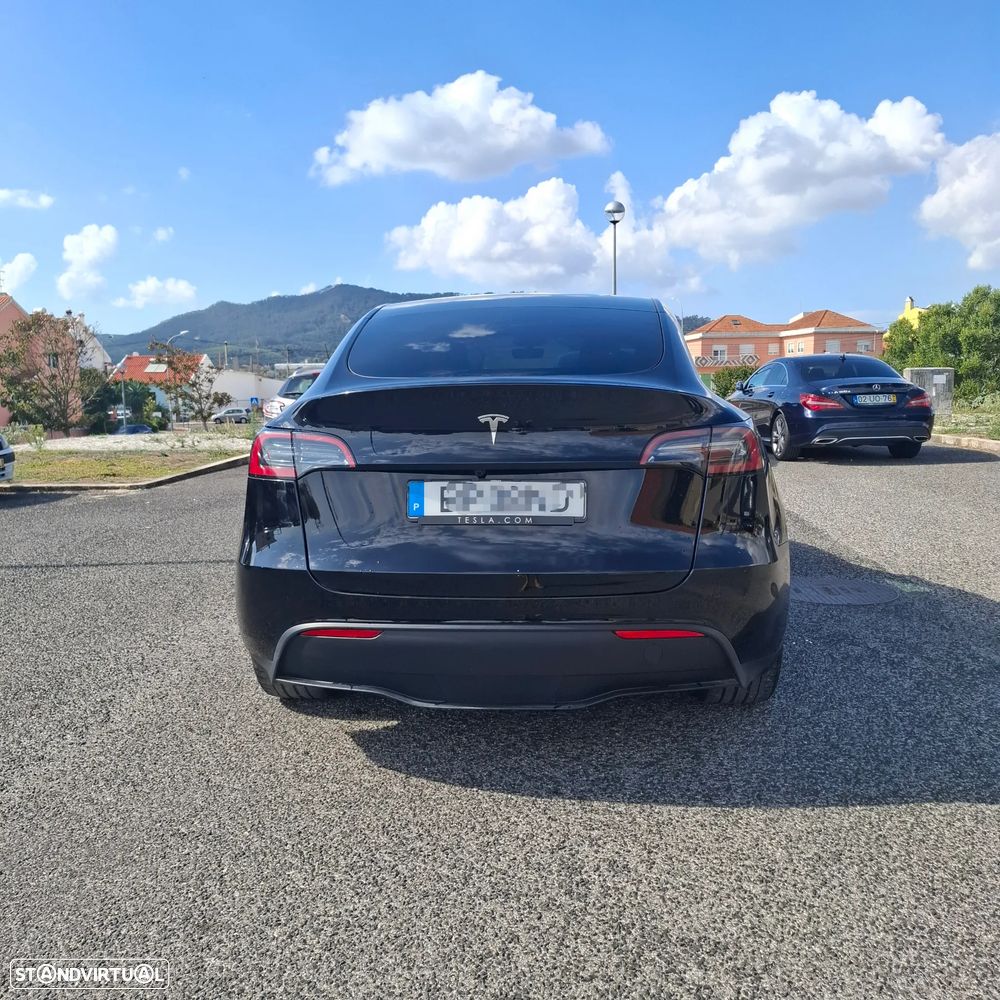 Tesla Model Y RWD - 9