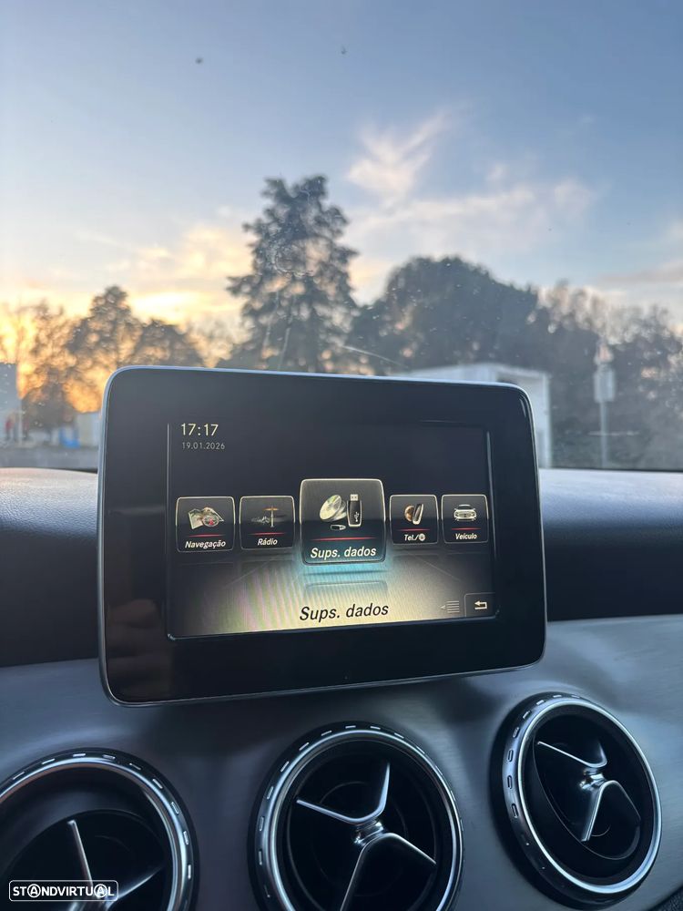 Mercedes-Benz GLA 180 d 7G-DCT AMG Line - 44