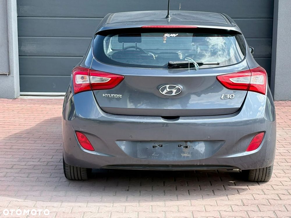 Hyundai i30 1.4 Comfort - 4