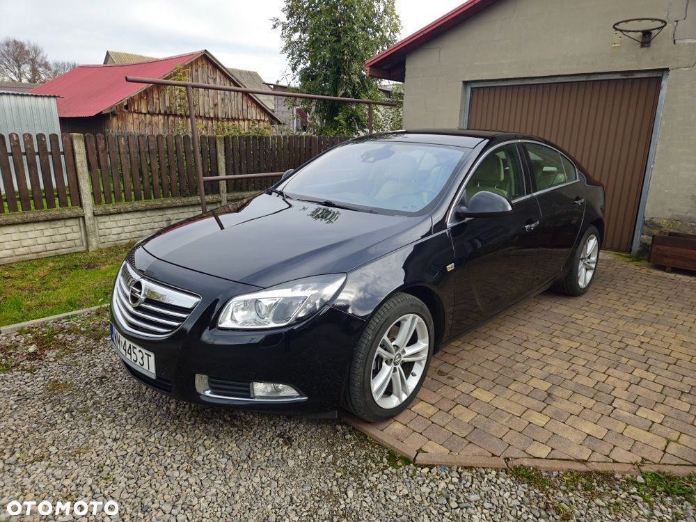 Opel Insignia - 1