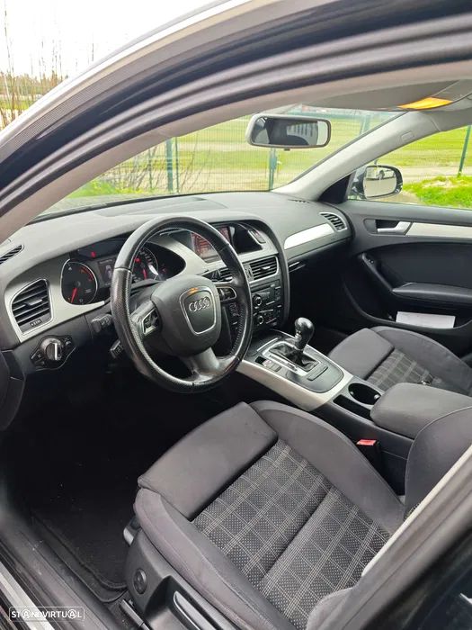 Audi A4 Avant 2.0 TDI Sport Multitronic - 4