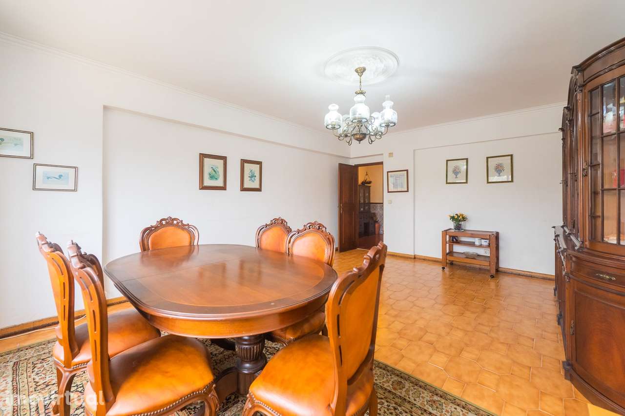 Apartamento T3 Venda em Massamá e Monte Abraão,Sintra - Grande imagem: 2/45