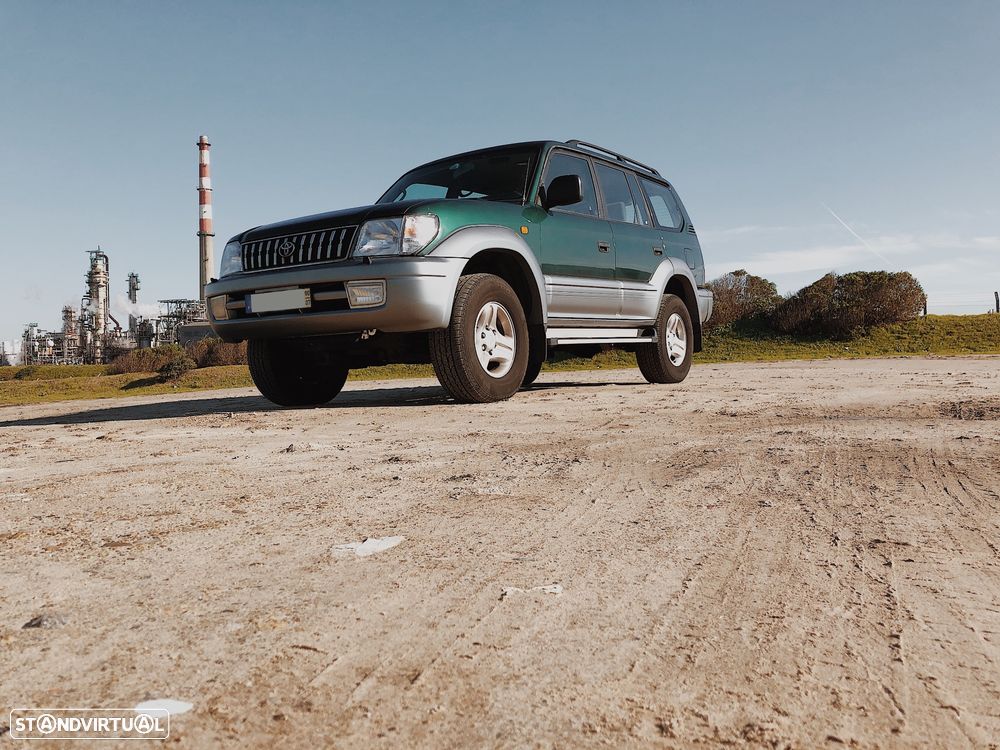 Toyota Land Cruiser Prado - 7