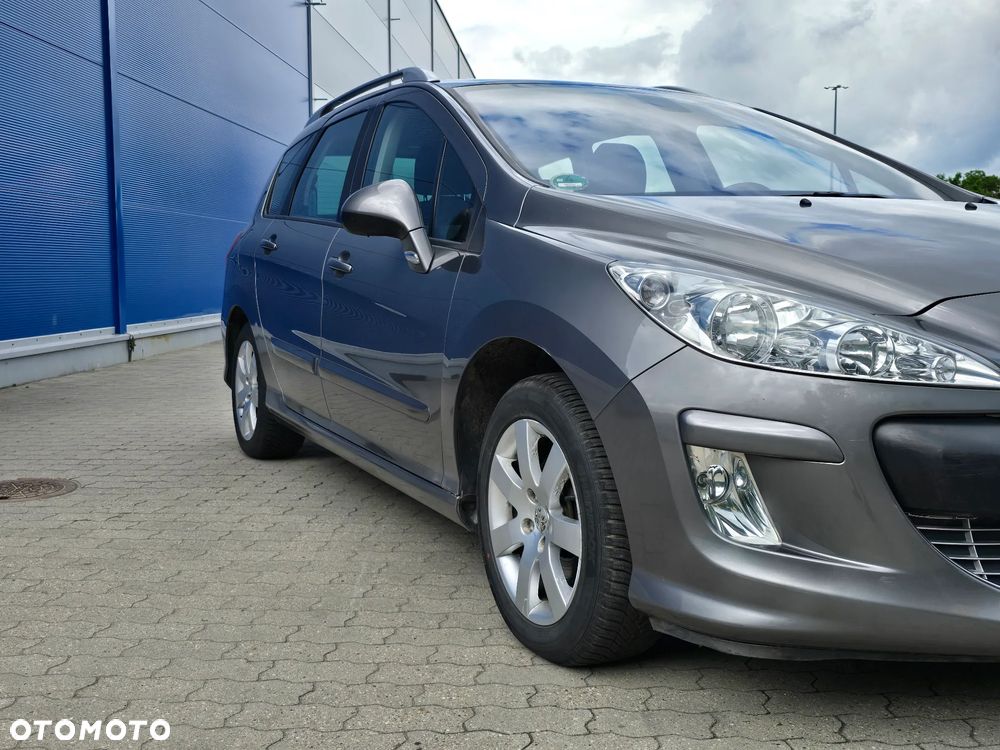 Peugeot 308 1.6 HDi Premium - 26