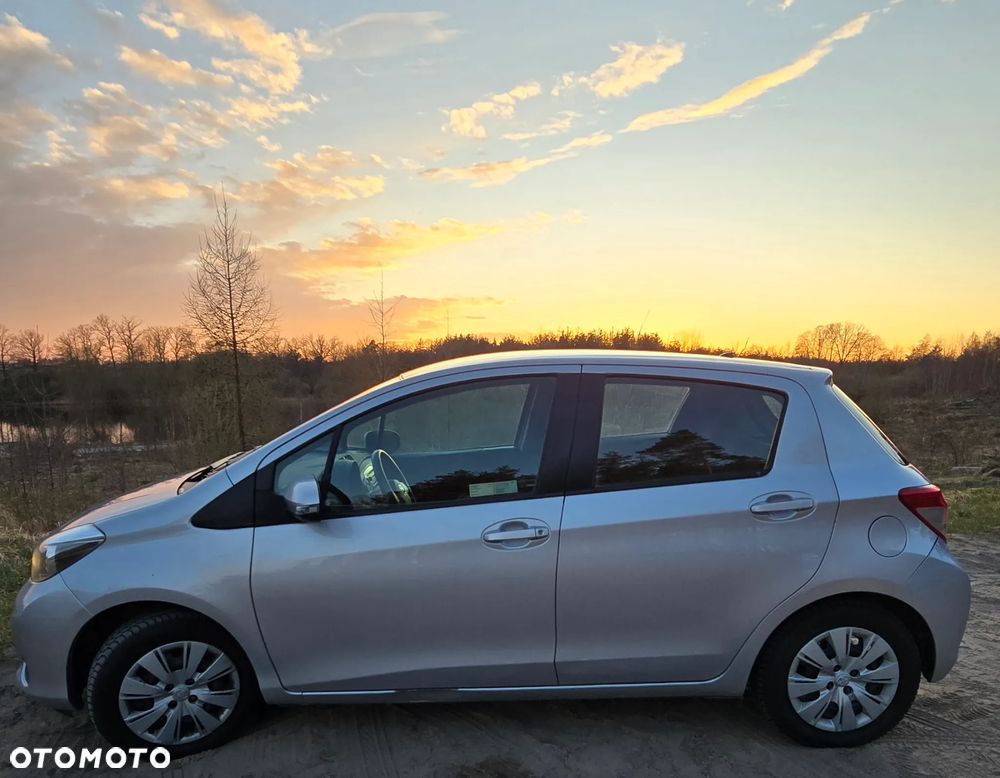 Toyota Yaris 1.0 Active - 2