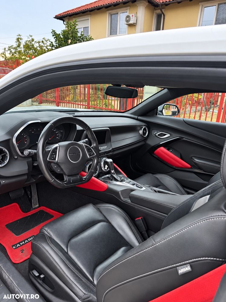 Chevrolet Camaro - 3