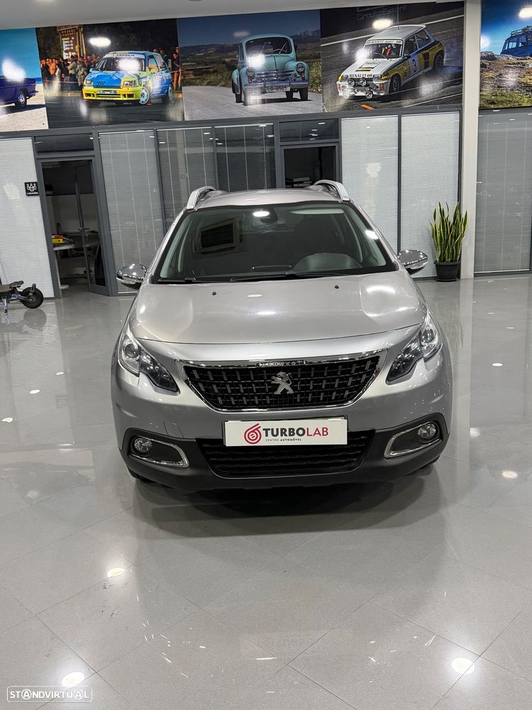 Peugeot 2008 1.2 PureTech Allure - 2