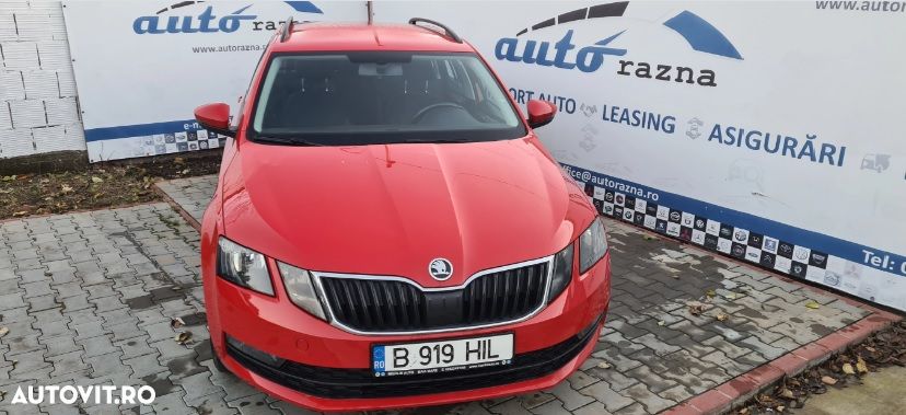 Skoda Octavia 1.6 TDI DSG Style - 1