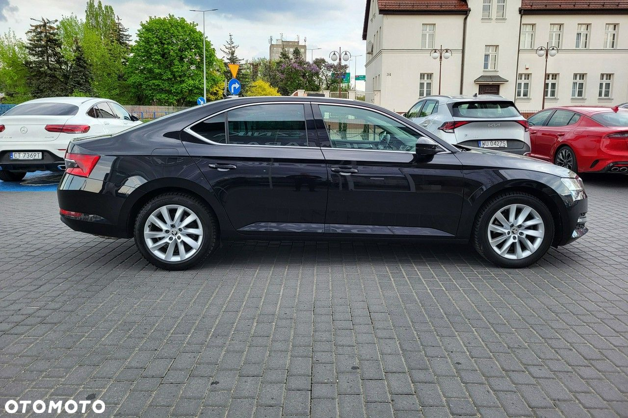 Skoda Superb - 6