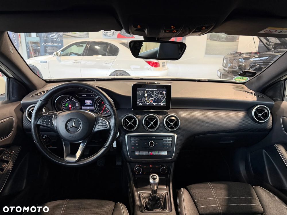 Mercedes-Benz Klasa A 180 (BlueEFFICIENCY) Style - 27