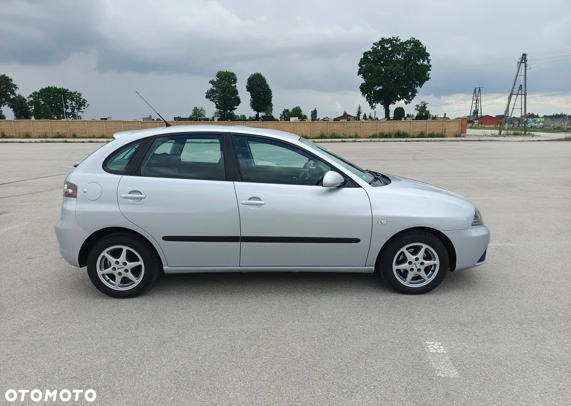Seat Ibiza 1.4 16V Sport - 6