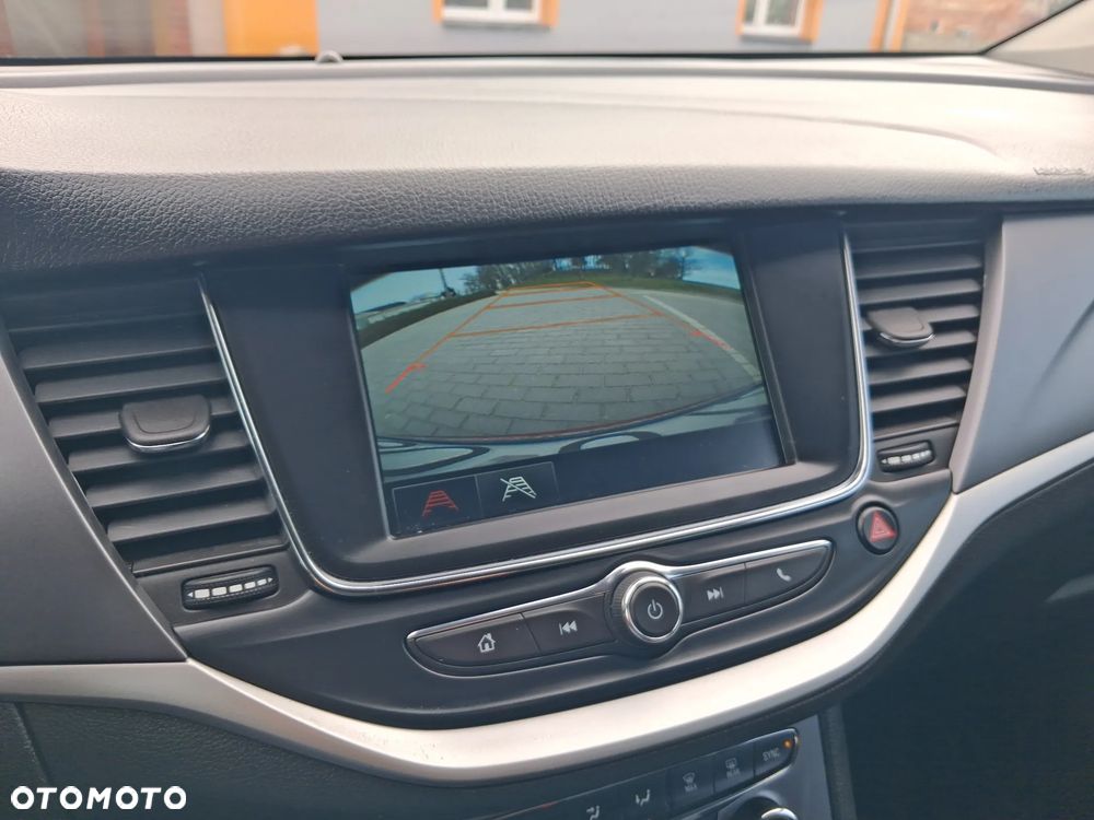 Opel Astra - 11