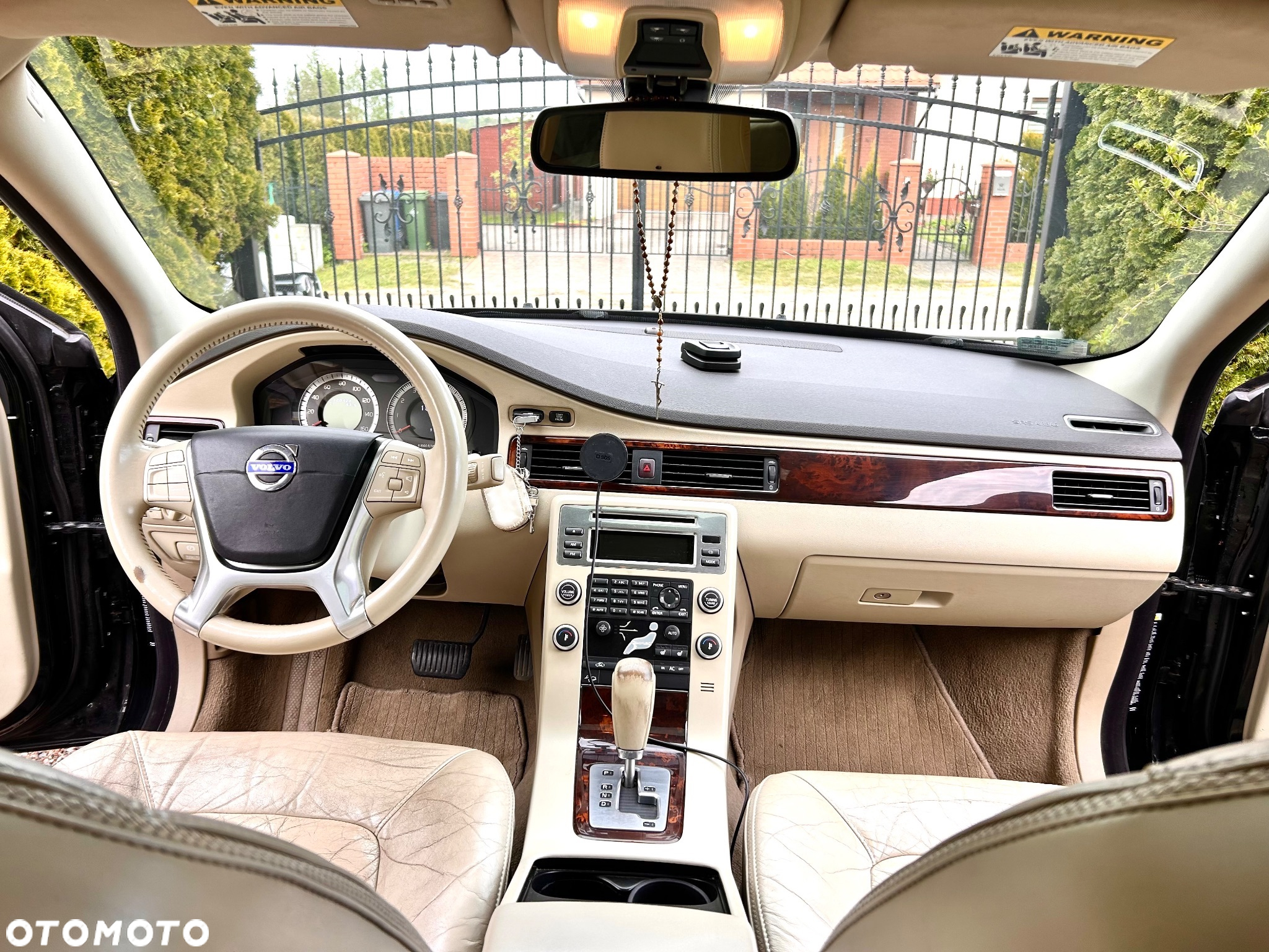 Volvo XC 70 - 22