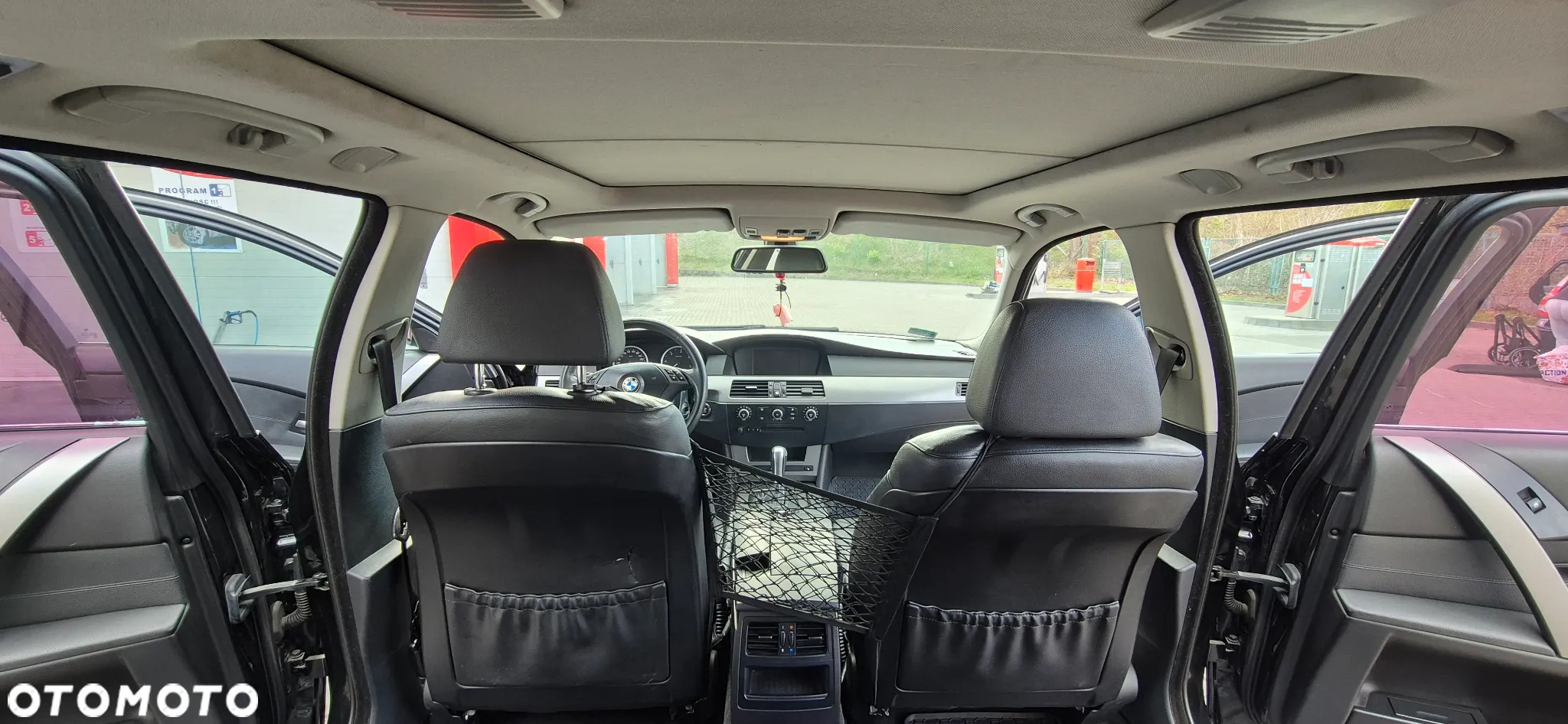 BMW Seria 5 520d Touring - 12