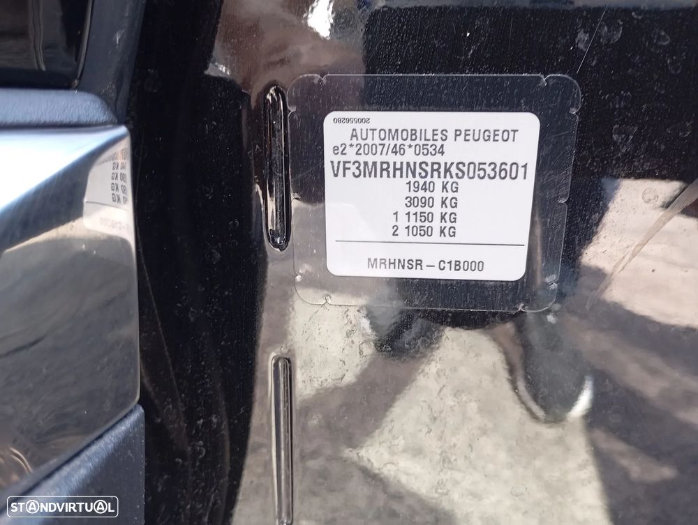 Peugeot 3008 PureTech 130 Stop & Start GPF EAT8 Allure - 6