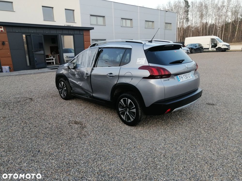 Peugeot 2008 BlueHDi FAP 120 STOP & START EAT6 Crossway - 4