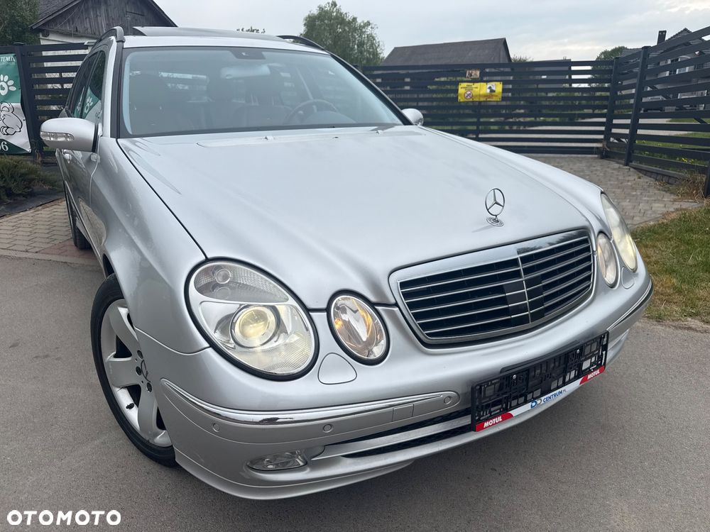 Mercedes-Benz Klasa E 500 4-Matic T Avantgarde - 2