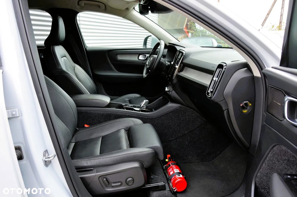 Volvo XC 40 T4 Recharge DKG Inscription - 13