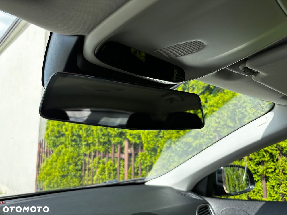 Volvo V40 D2 - 14