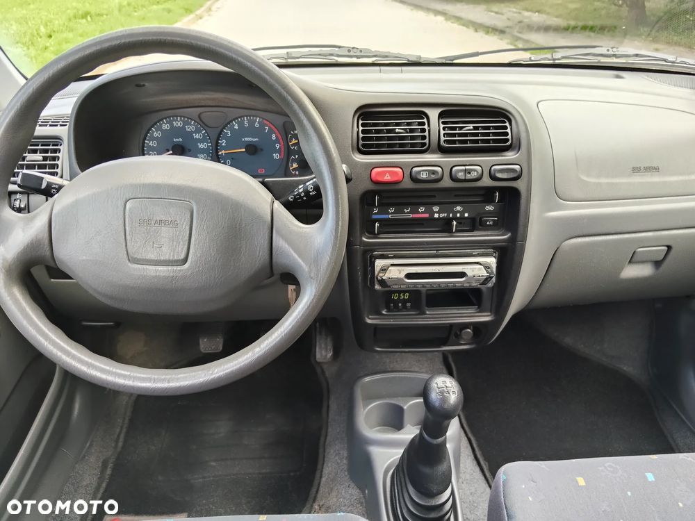 Suzuki Alto 1.1 Comfort - 23