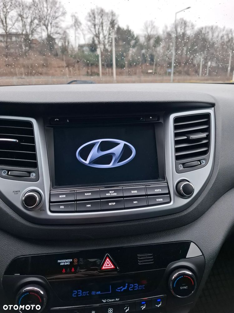 Hyundai Tucson 1.6 GDI BlueDrive Comfort 2WD - 21