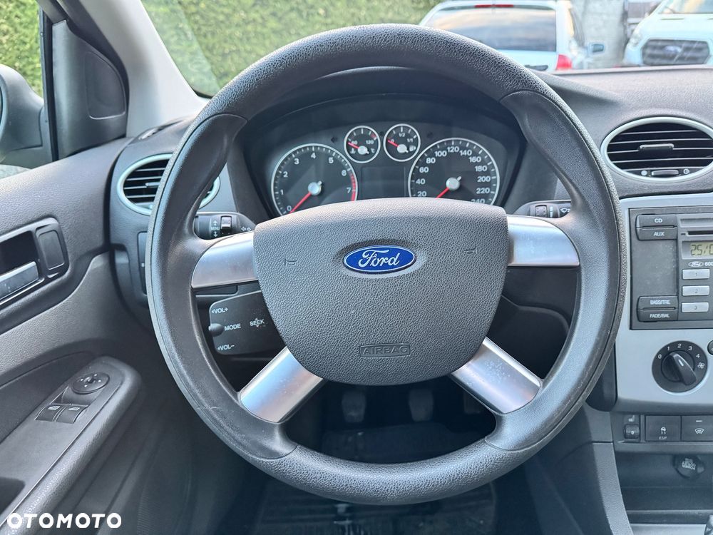 Ford Focus - 18