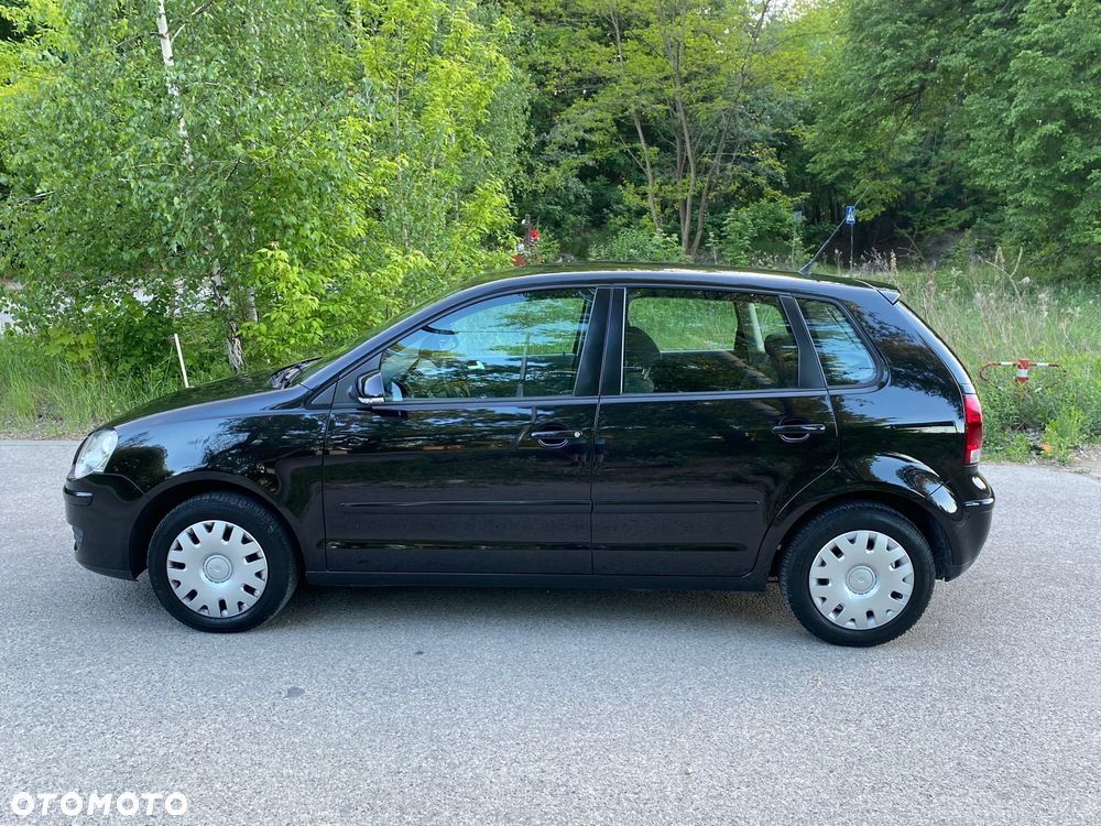 Volkswagen Polo 1.4 Comfortline - 2
