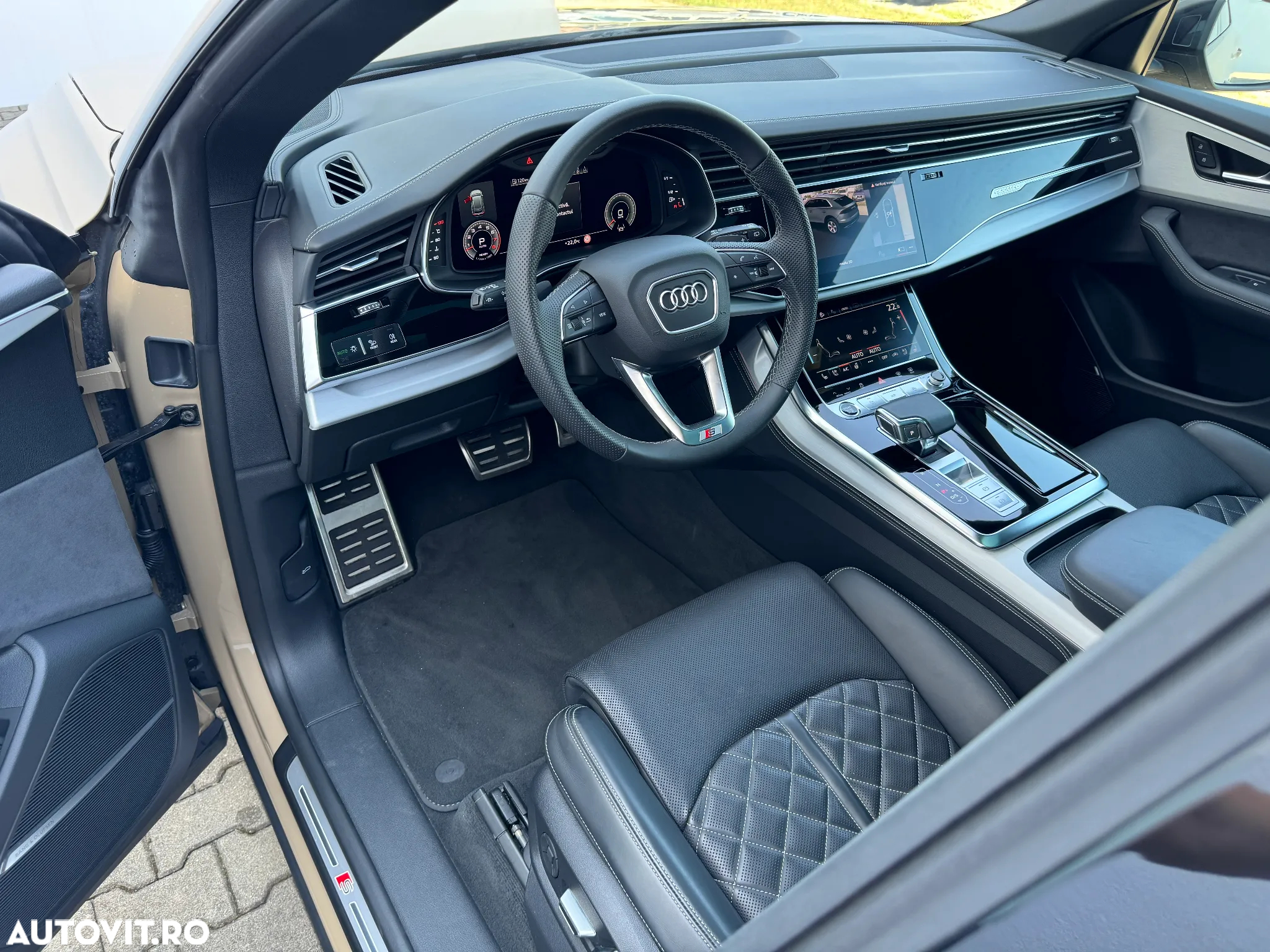 Audi Q8 3.0 55 TFSI quattro Tiptronic MHEV - 17