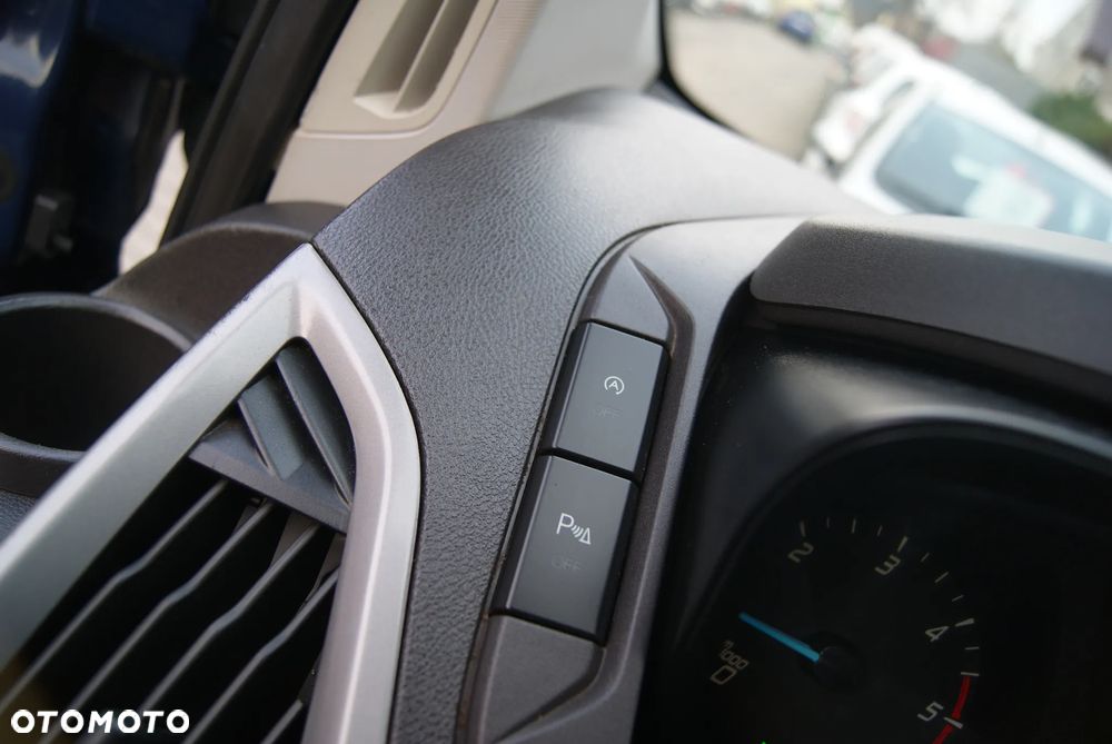 Ford Transit Custom - 33