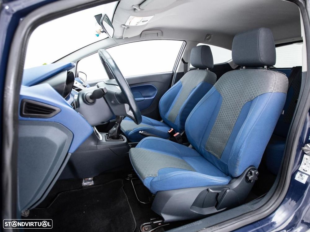 Ford Fiesta - 8