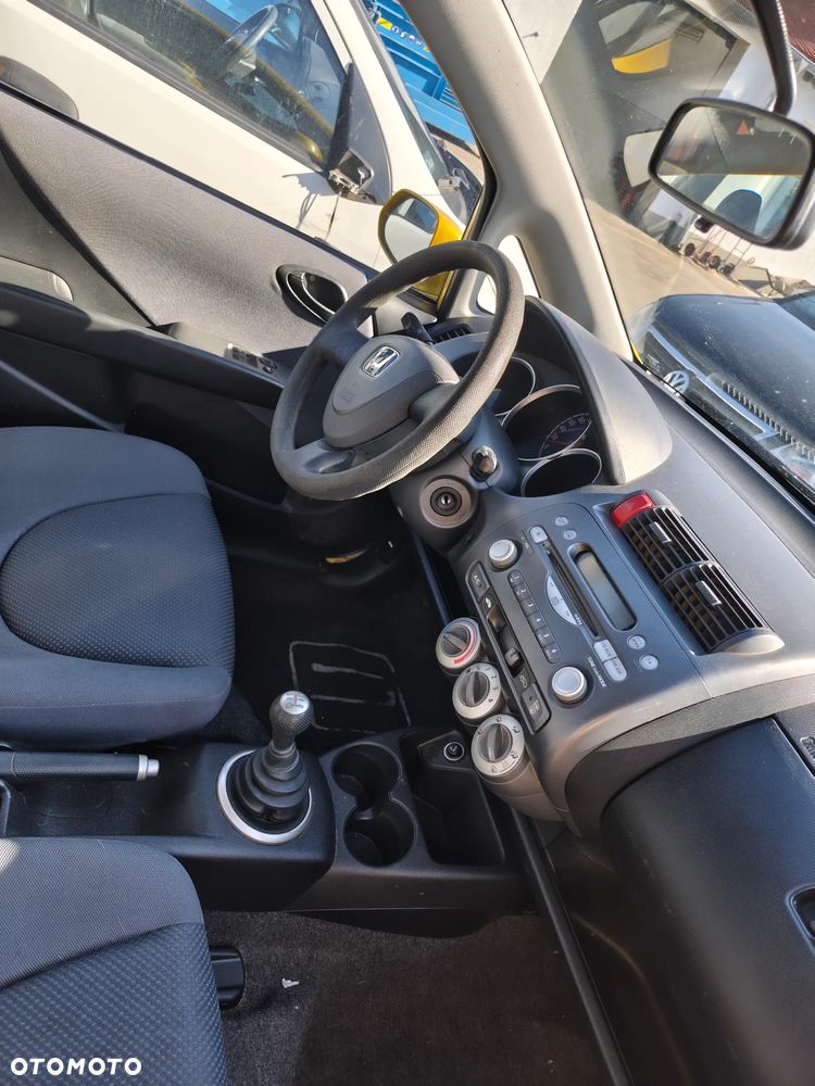 Honda JAZZ 2005 na części drzwi szyba fotel lampa luterko kratka zderzak itp - 6