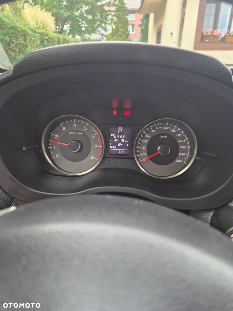 Subaru Forester 2.0XT Platinum Lineartronic - 14