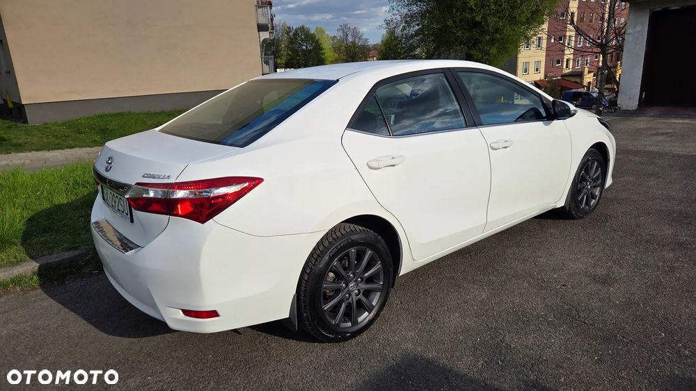 Toyota Corolla 1.6 Premium - 2