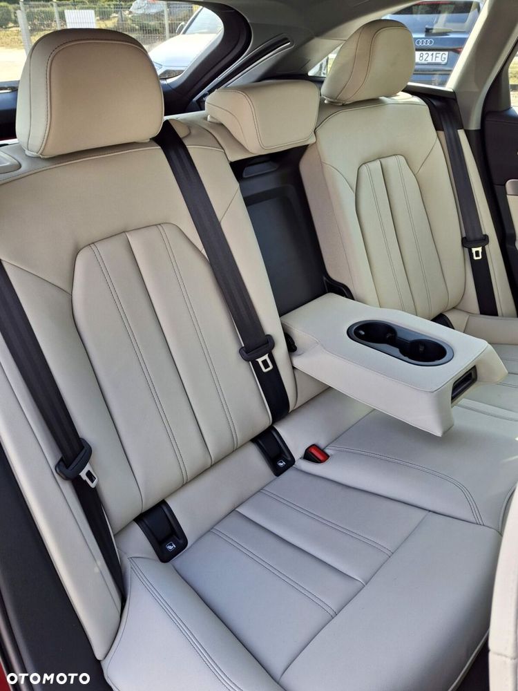 Audi A6 Avant - 20