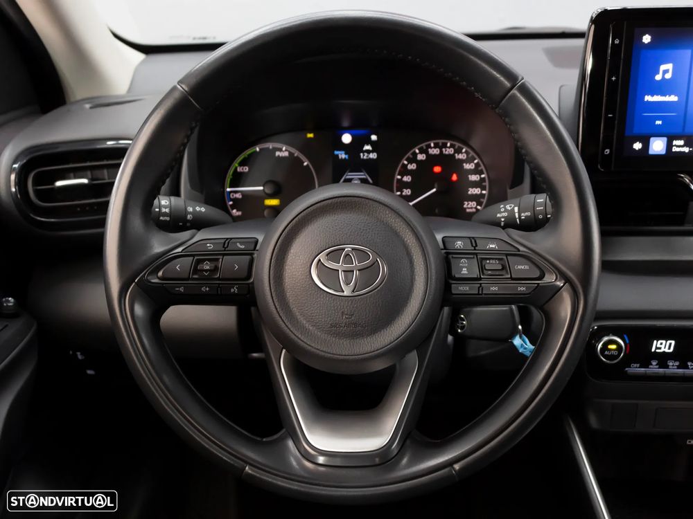 Toyota Yaris 1.5 HDF Comfort Plus - 21
