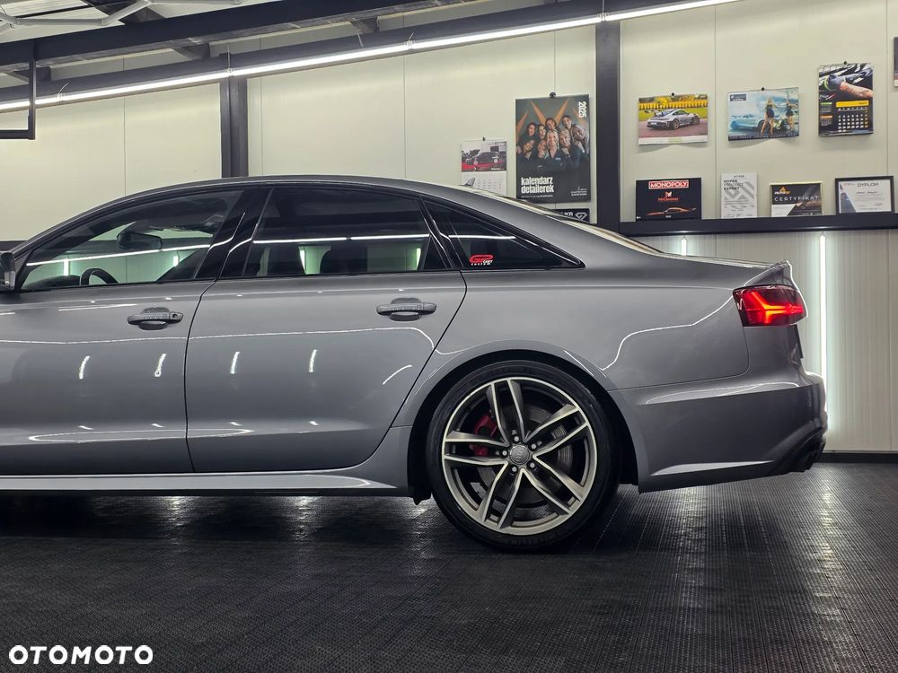 Audi S6 Limousine - 13