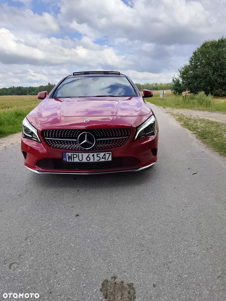 Mercedes-Benz 280 4Matic 7G-TRONIC - 2