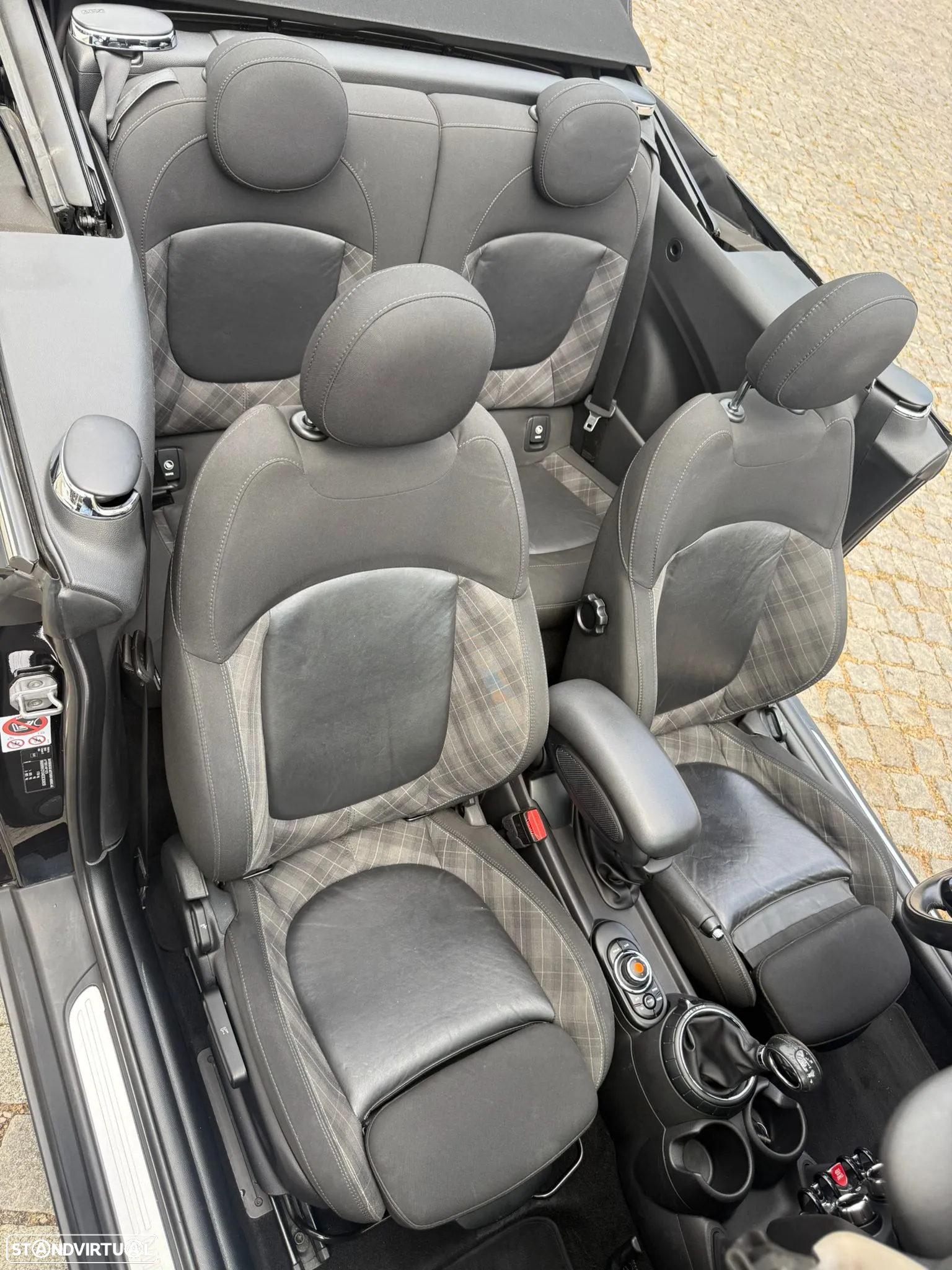 MINI Cabrio Cooper D Auto - 10