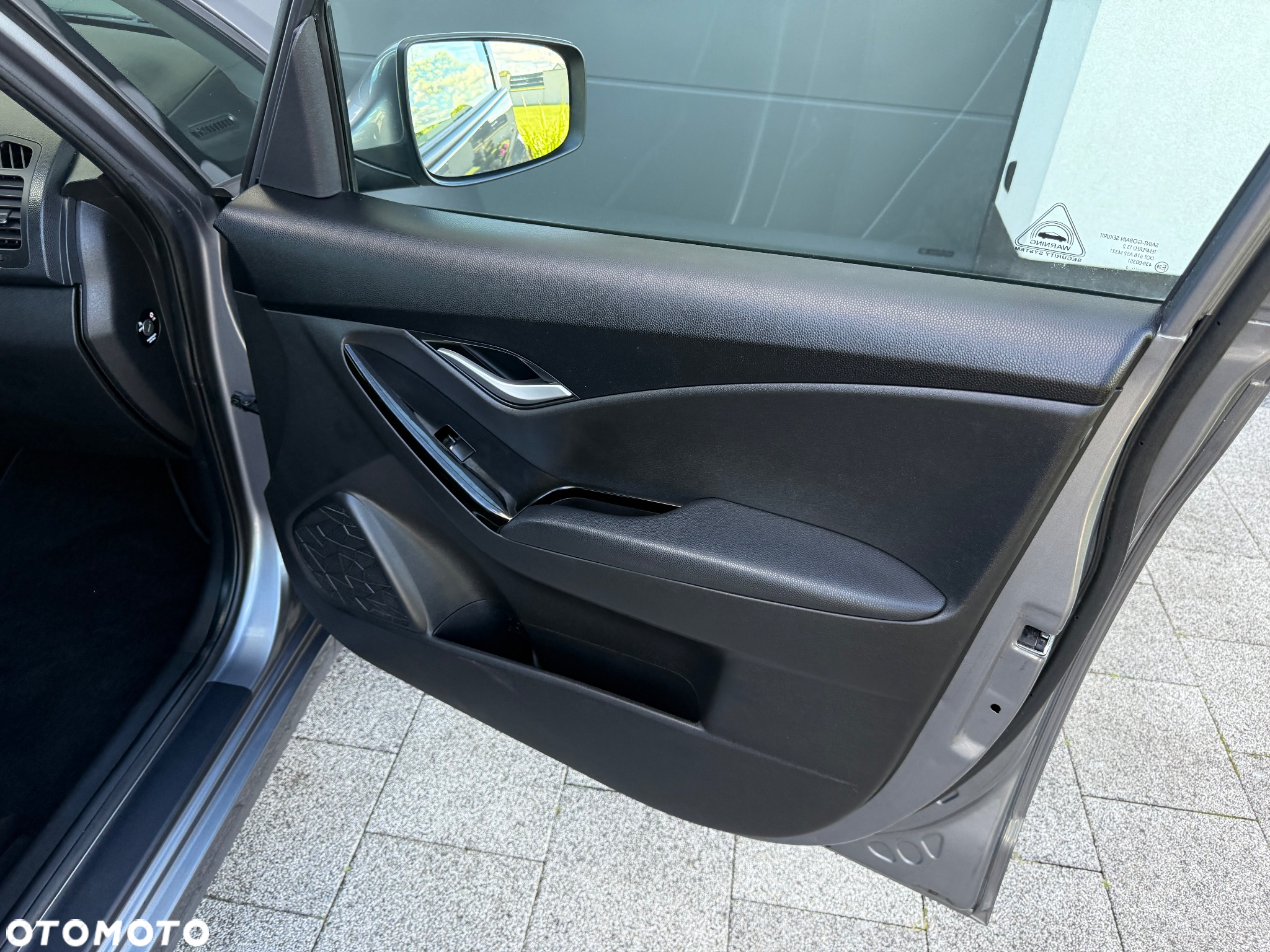 Hyundai ix20 1.6 CRDi blue YES Plus - 14