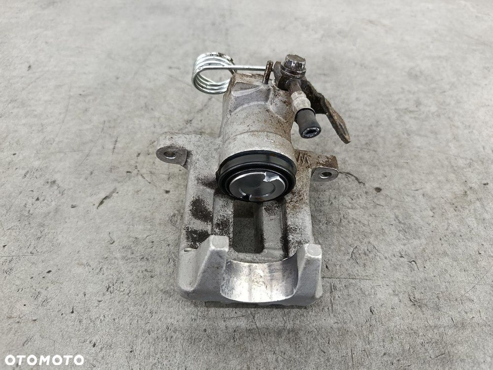 ZACISK HAMULCOWY LEWY TYŁ VW PASSAT B5 FL 4B2011L PROFIPOWER 1.9 TDI - 5