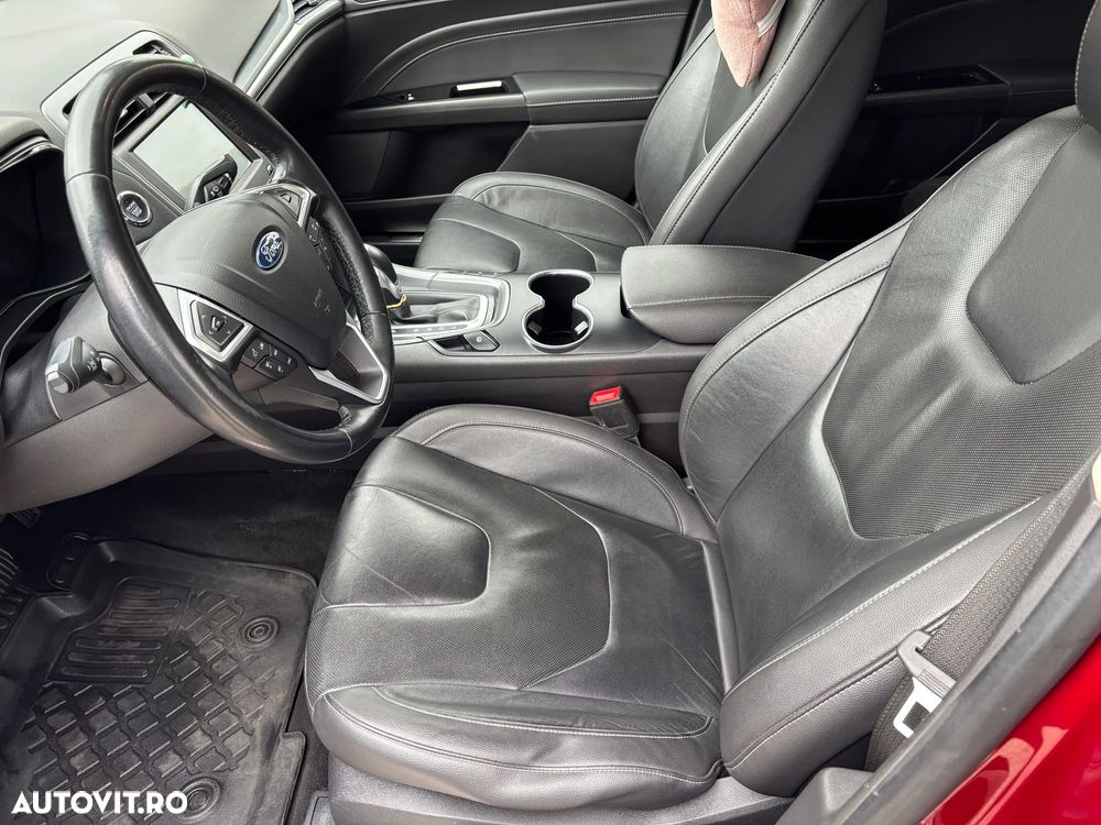 Ford Mondeo 2.0 HEV Titanium - 4