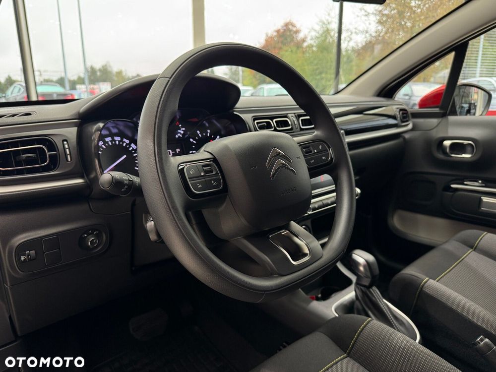 Citroën C3 1.2 PureTech Shine EAT6 - 8