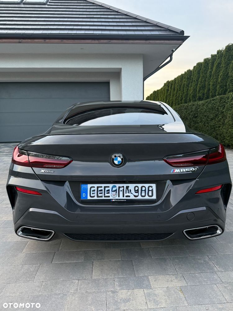 BMW Seria 8 - 8