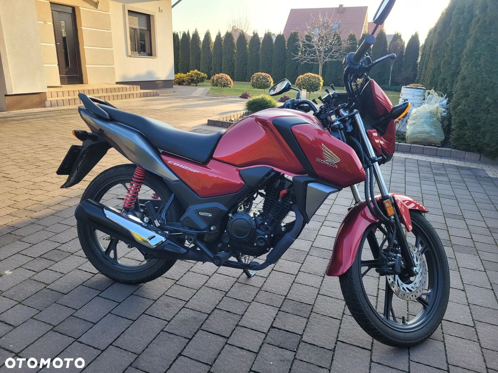 Honda CBF - 1