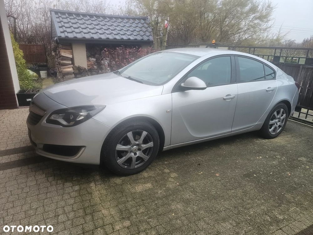 Opel Insignia 1.8 - 21