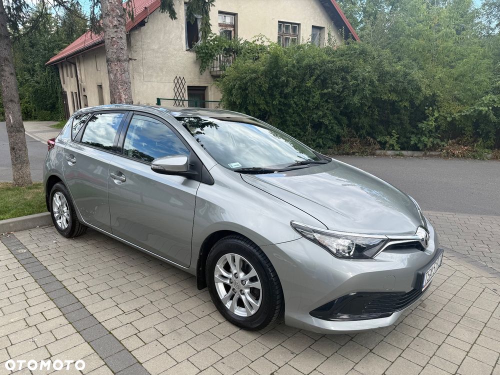 Toyota Auris 1.33 VVT-i Active - 2