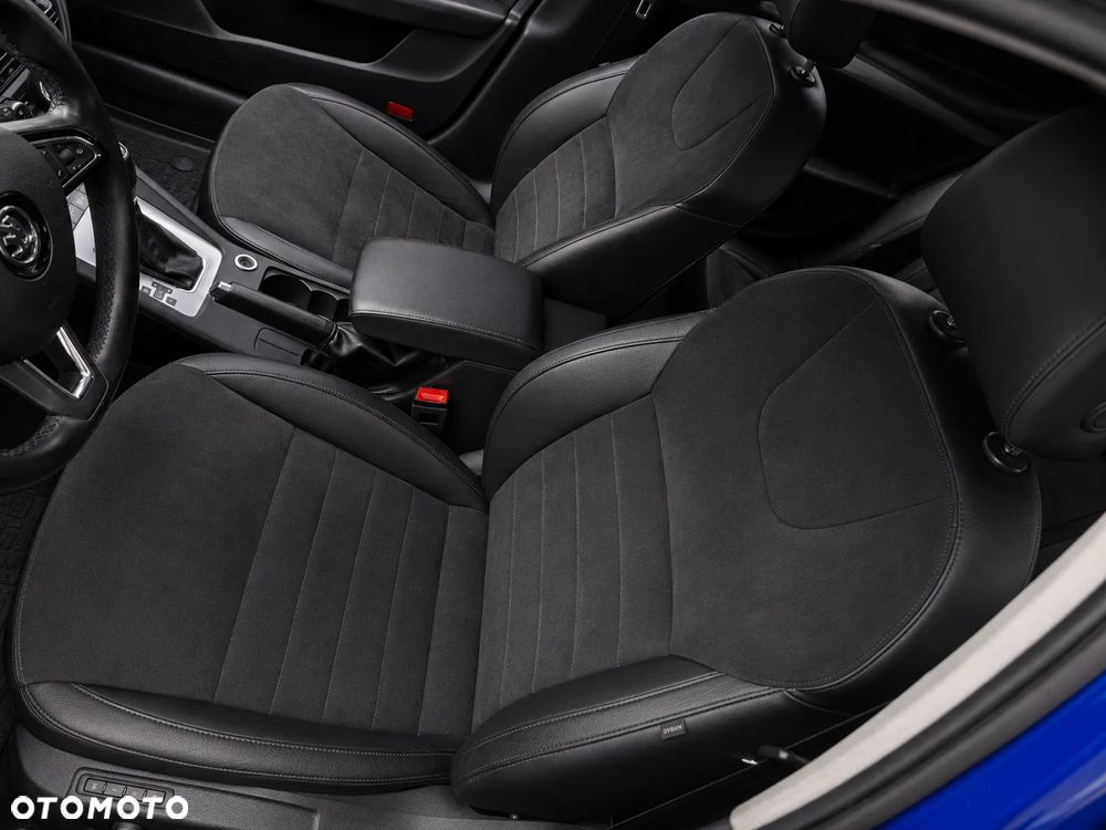 Skoda Octavia 1.8 TSI Elegance DSG - 12