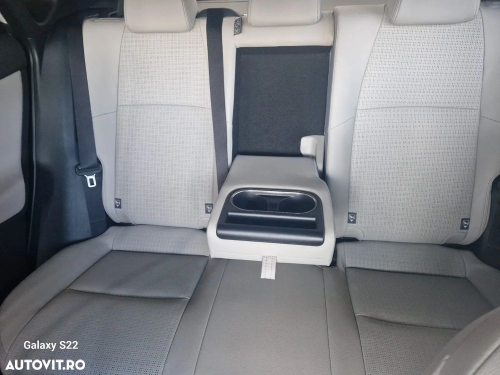 Toyota BZ4X 150 KW FWD (4x2) Luxury - 19