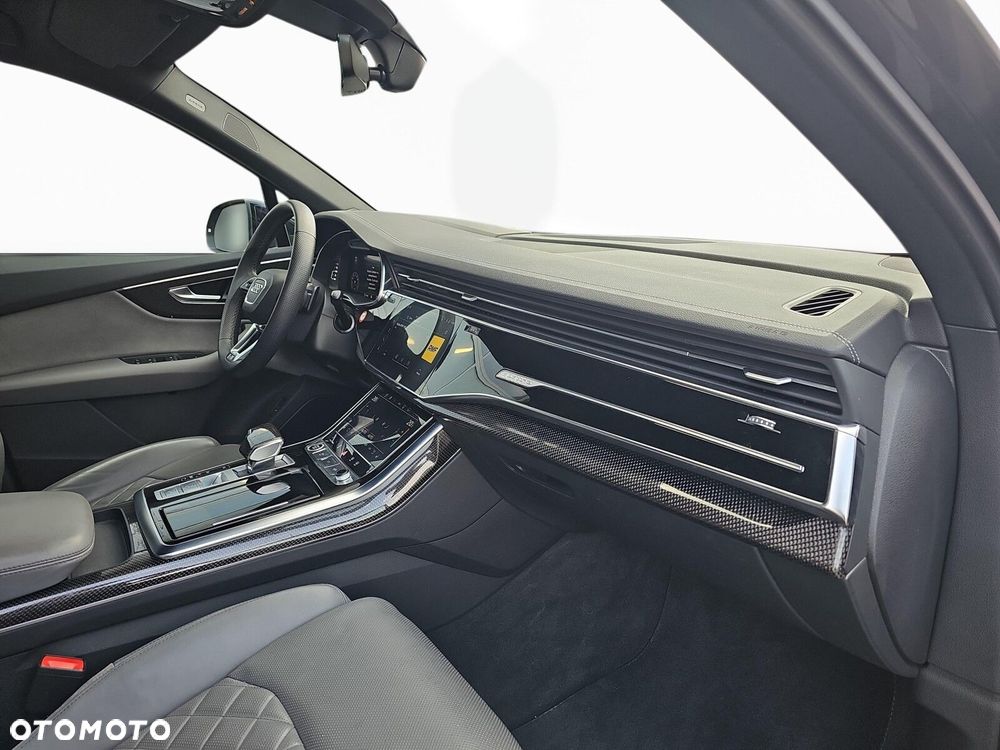 Audi Q7 - 24