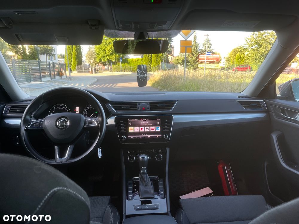 Skoda Superb 2.0 TDI DSG Style - 18